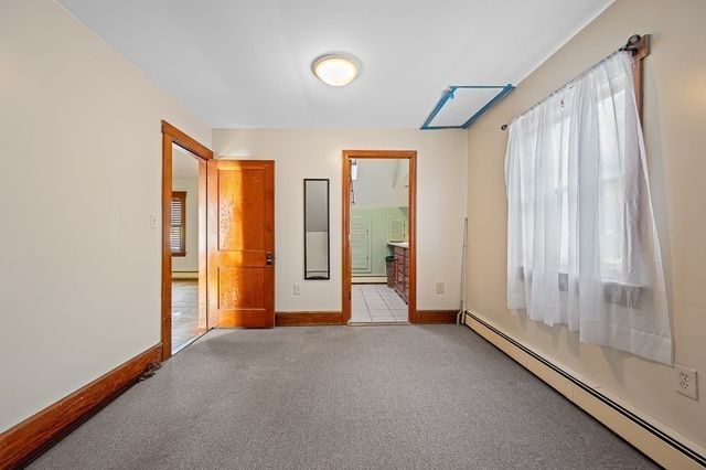 30 Draper Rd, Gardner, MA 01440