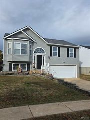 3185 5 Oaks Dr. Drive, Arnold, MO 63010