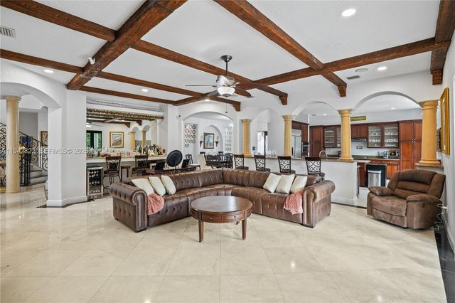 7976 SW 195th St, Cutler Bay, FL 33157