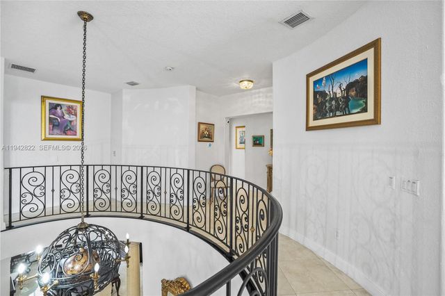 7976 SW 195th St, Cutler Bay, FL 33157