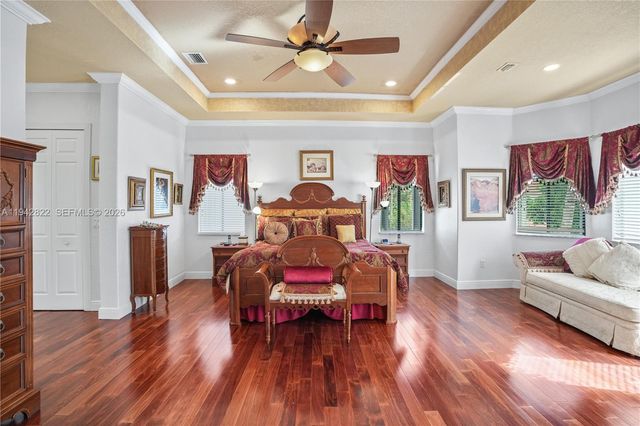 7976 SW 195th St, Cutler Bay, FL 33157