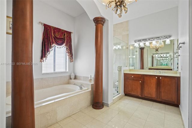 7976 SW 195th St, Cutler Bay, FL 33157