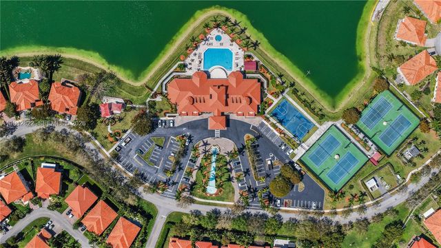 7976 SW 195th St, Cutler Bay, FL 33157