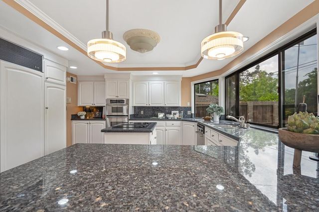 5131 Romero Way, Fair Oaks, CA 95628