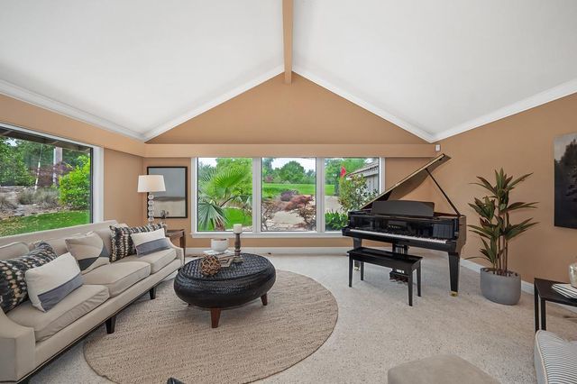 5131 Romero Way, Fair Oaks, CA 95628