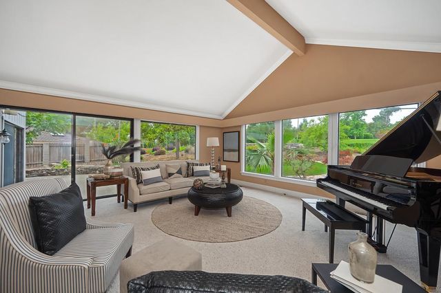 5131 Romero Way, Fair Oaks, CA 95628