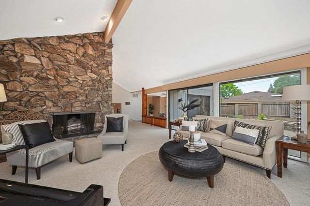 5131 Romero Way, Fair Oaks, CA 95628