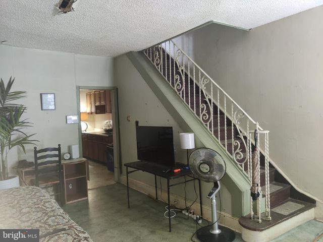2938 W WISHART ST, Philadelphia, PA 19132
