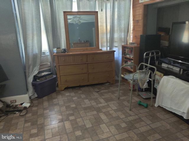 2938 W WISHART ST, Philadelphia, PA 19132