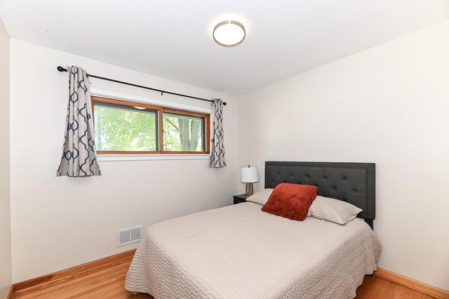 541 109th STREET, Wauwatosa, WI 53226