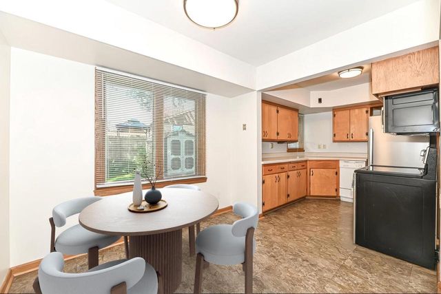 541 109th STREET, Wauwatosa, WI 53226