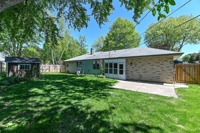 541 109th STREET, Wauwatosa, WI 53226