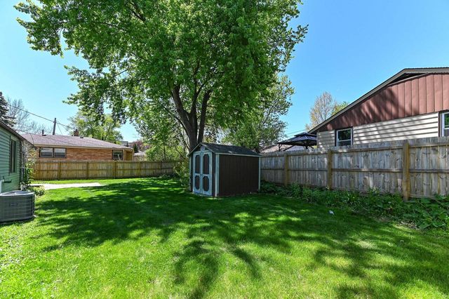 541 109th STREET, Wauwatosa, WI 53226