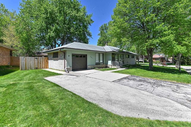 541 109th STREET, Wauwatosa, WI 53226