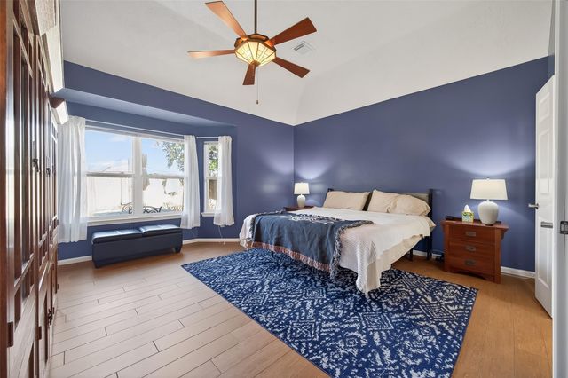 9603 Summer Breeze Drive, Pearland, TX 77584