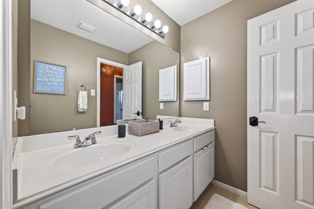 9603 Summer Breeze Drive, Pearland, TX 77584