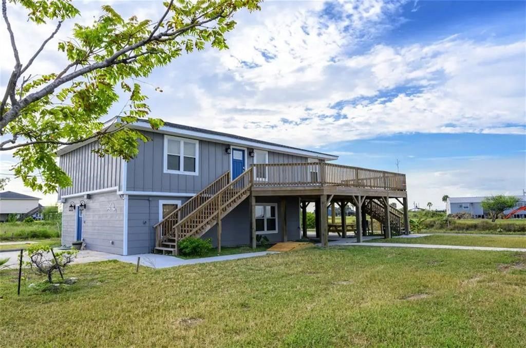 356 E Sagebrush St, Rockport, TX 78382 — photo 3