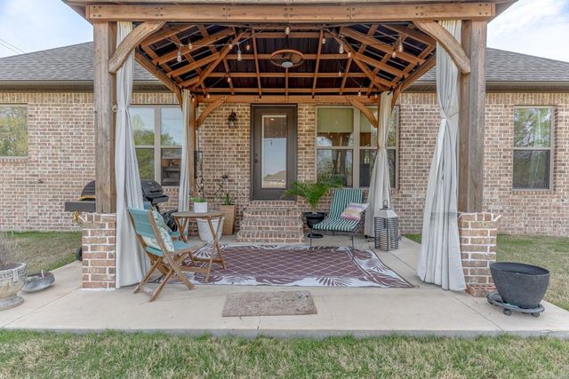 900 S 59th Street, Paragould, AR 72450