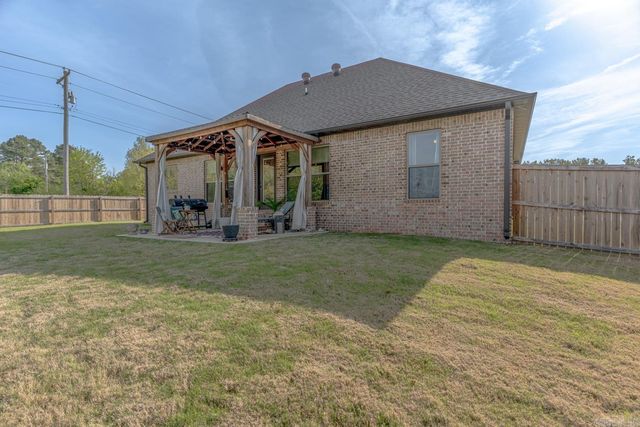 900 S 59th Street, Paragould, AR 72450