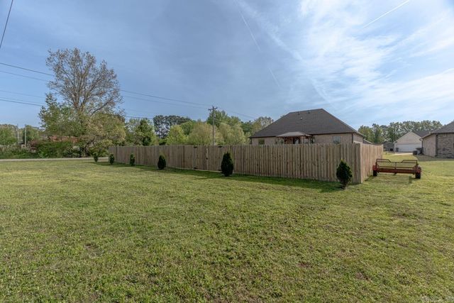 900 S 59th Street, Paragould, AR 72450