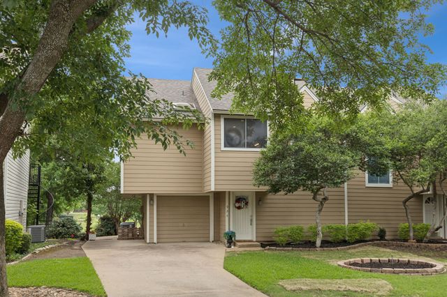 924 Canal Street, Irving, TX 75063