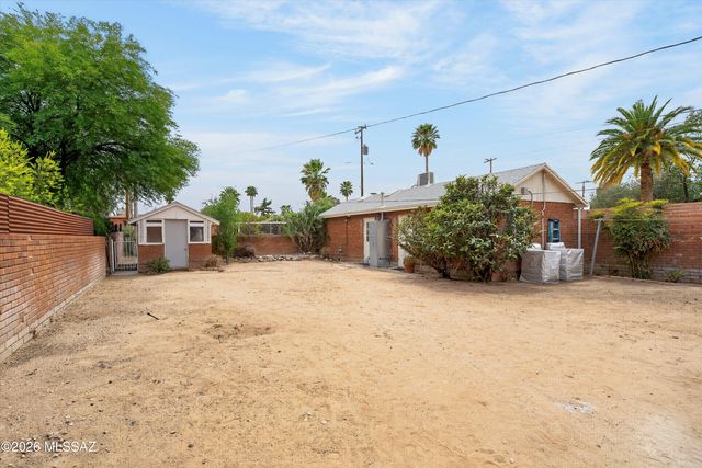 3022 E 1st Street, Tucson, AZ 85716