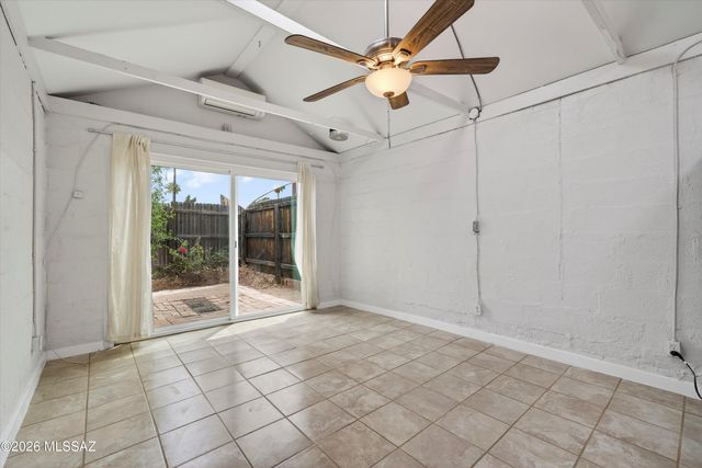 3022 E 1st Street, Tucson, AZ 85716