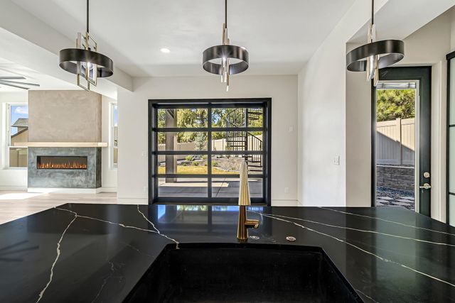 699 Horizon Glen Drive, Grand Junction, CO 81506