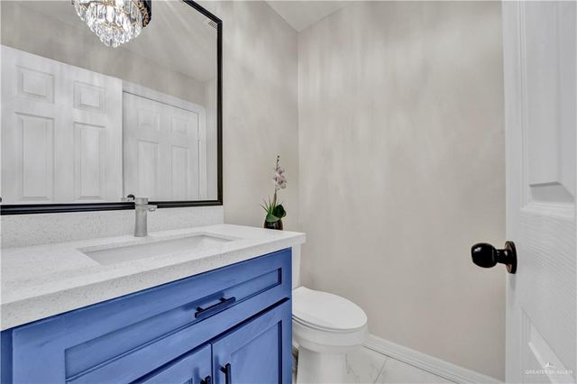 332 Alazan Lane, Alamo, TX 78516