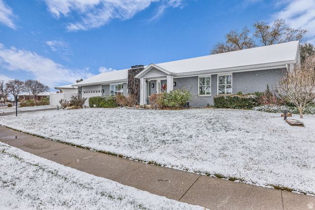 7885 S MANZANO DR, Sandy, UT 84093