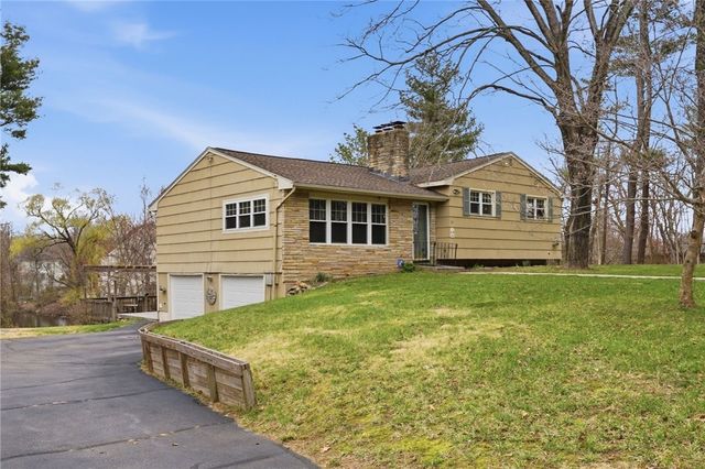 37 Bank Street, Coventry, RI 02816