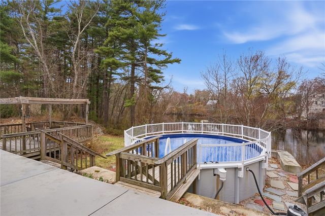 37 Bank Street, Coventry, RI 02816