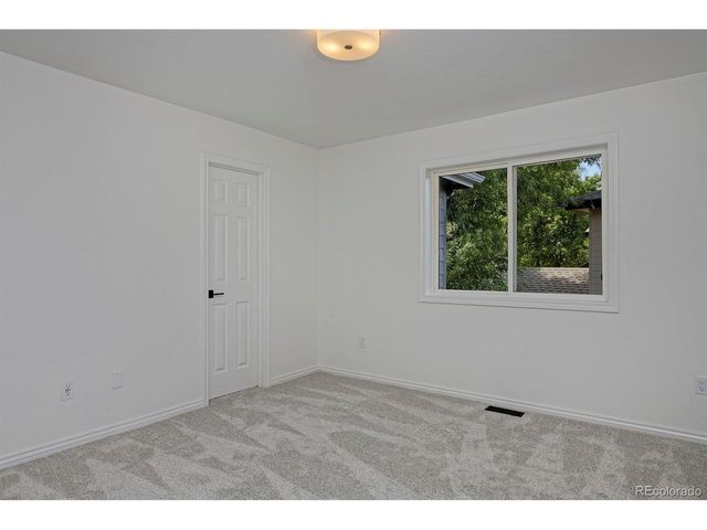4474 S Hampton Cir, Boulder, CO 80301