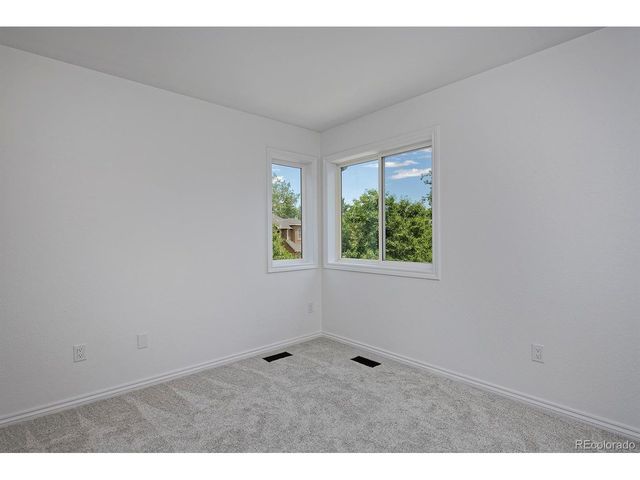 4474 S Hampton Cir, Boulder, CO 80301
