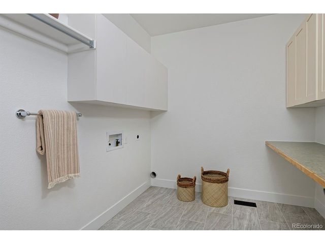 4474 S Hampton Cir, Boulder, CO 80301