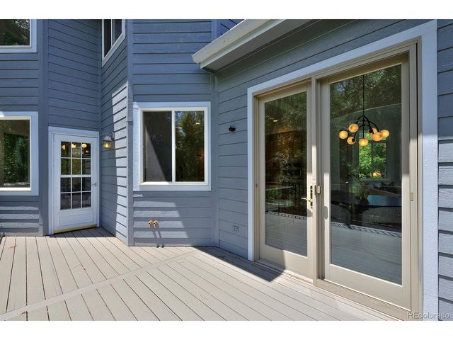4474 S Hampton Cir, Boulder, CO 80301