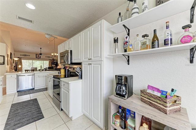 7126 CEDAR HOLLOW CIRCLE, Bradenton, FL 34203