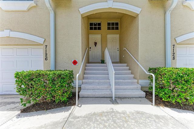 7126 CEDAR HOLLOW CIRCLE, Bradenton, FL 34203
