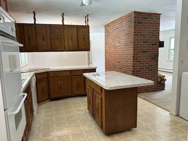 61 Fuller Rd, Palmer, MA 01069