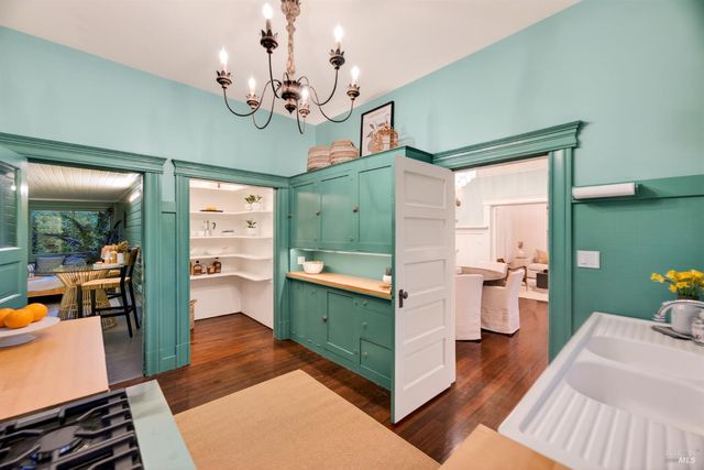 300 E Napa St, Sonoma, CA 95476