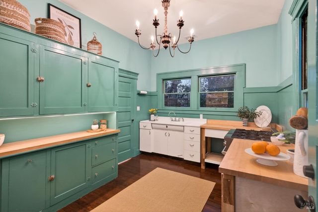 300 E Napa St, Sonoma, CA 95476