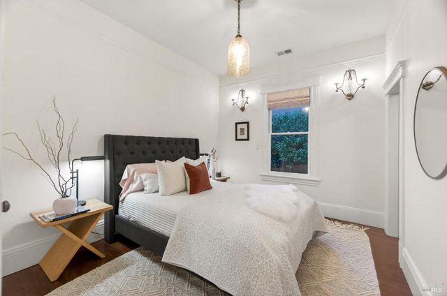 300 E Napa St, Sonoma, CA 95476