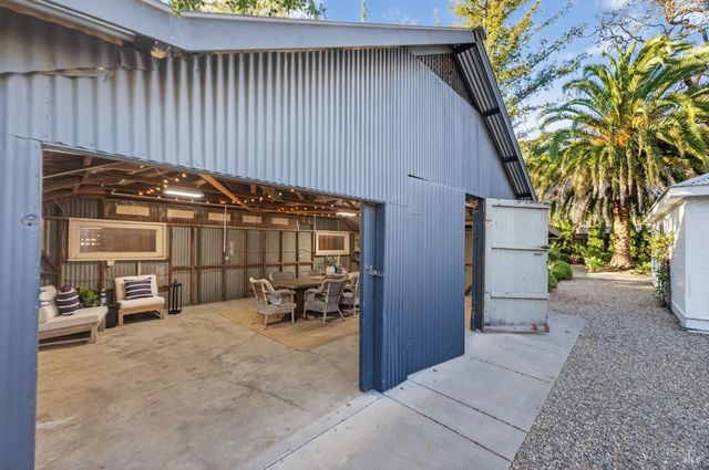 300 E Napa St, Sonoma, CA 95476