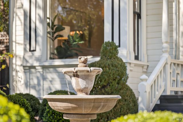 300 E Napa St, Sonoma, CA 95476