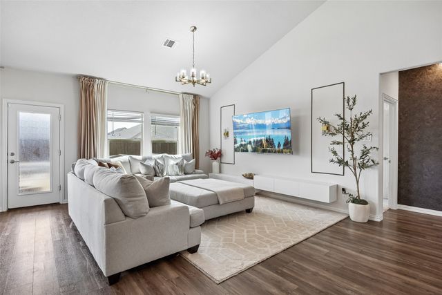 2401 Linto Street, Fort Worth, TX 76179