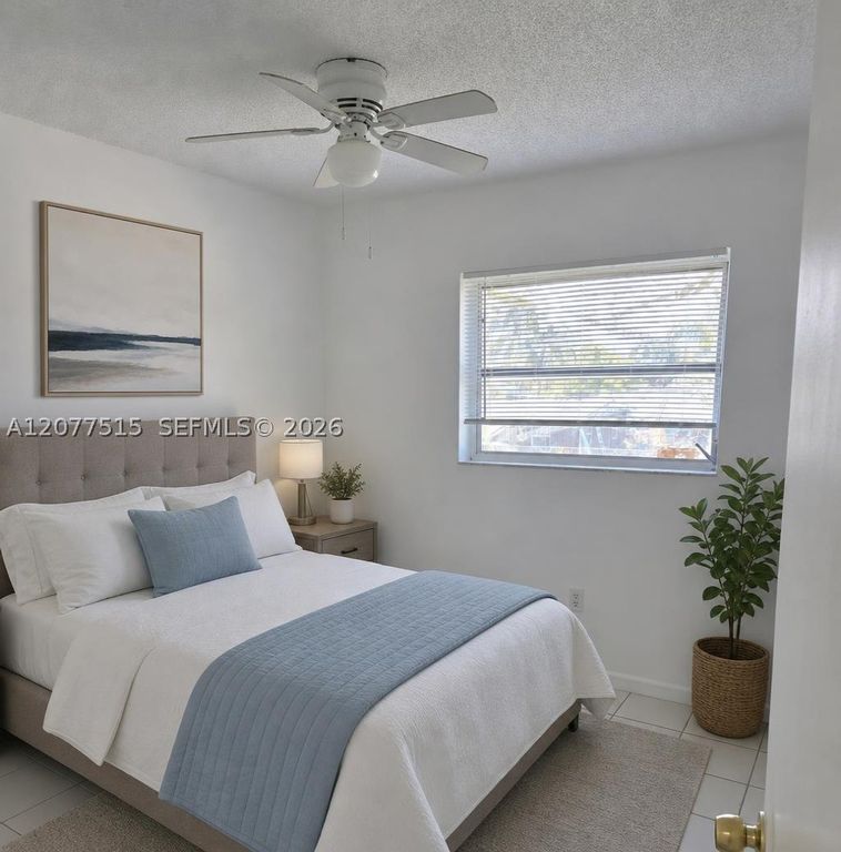 4030 SW 61st Ave 8, Davie, FL 33314