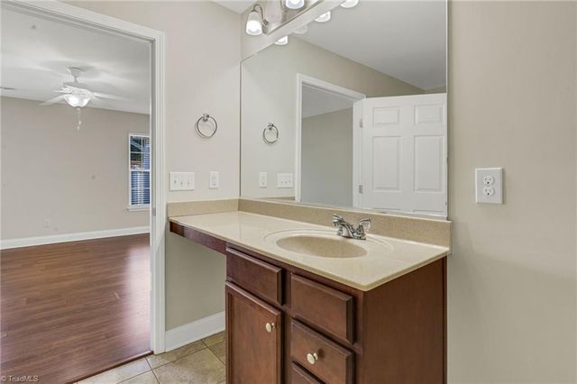 693 Ansley Way, High Point, NC 27265