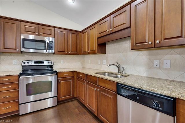 693 Ansley Way, High Point, NC 27265