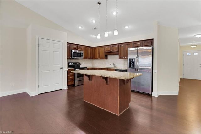 693 Ansley Way, High Point, NC 27265