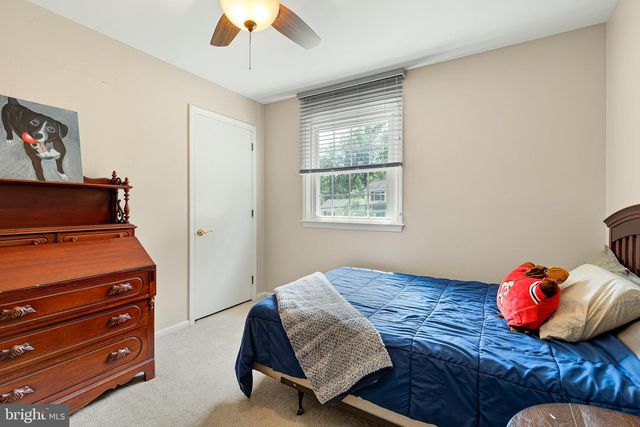 805 ROCK LN, Newark, DE 19713
